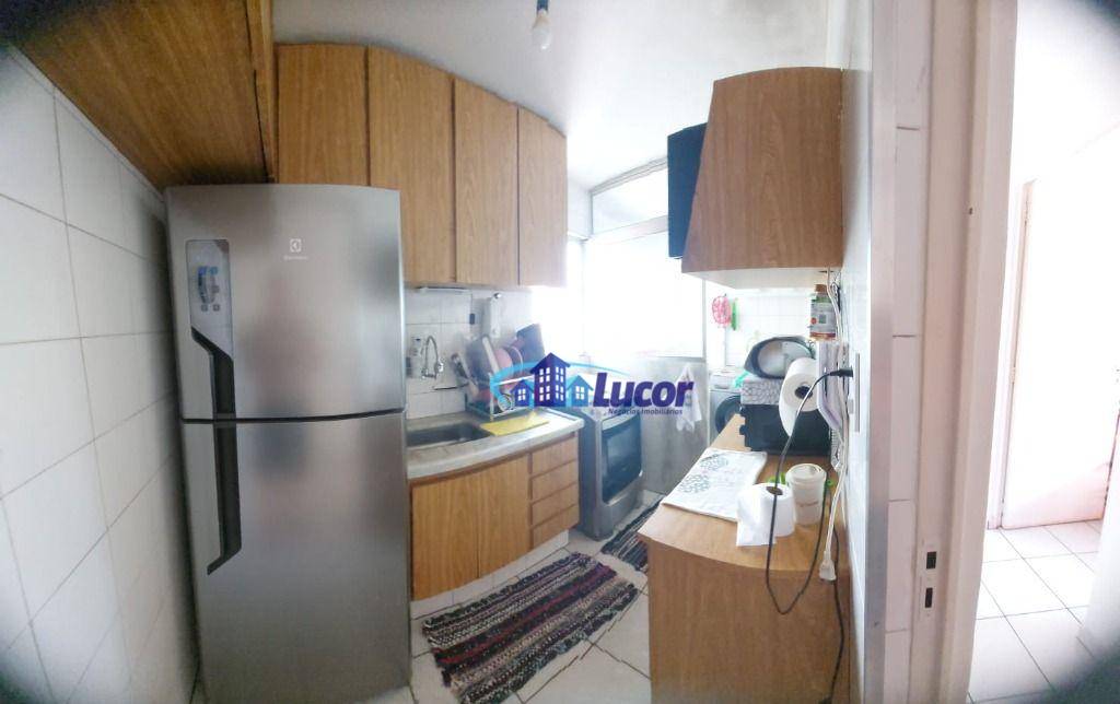 Apartamento à venda com 2 quartos, 51m² - Foto 7