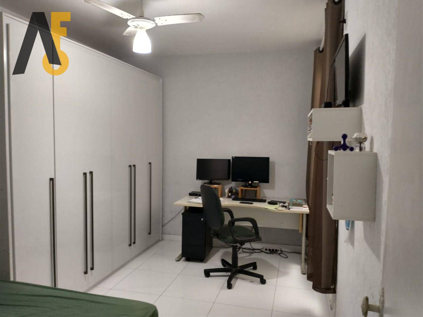 Casa à venda com 2 quartos, 171m² - Foto 4