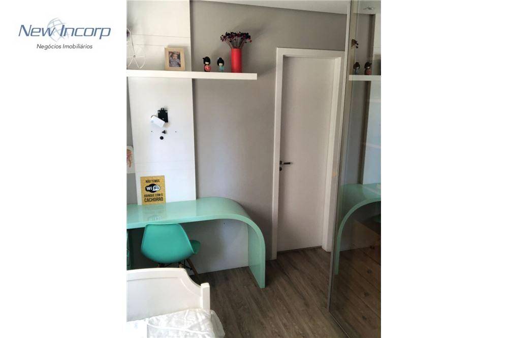 Apartamento à venda com 3 quartos, 196m² - Foto 18