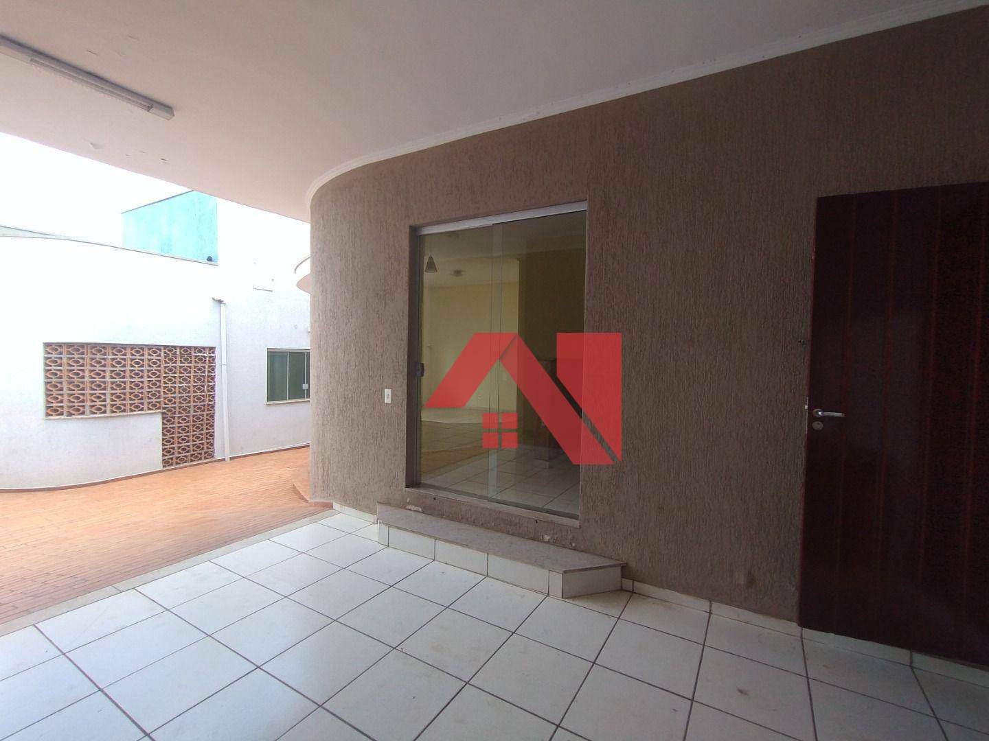 Casa para alugar com 1 quarto, 100m² - Foto 12