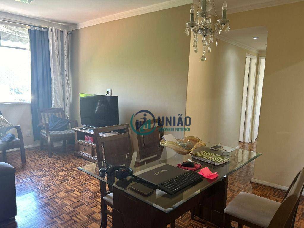 Apartamento à venda com 2 quartos, 90m² - Foto 9