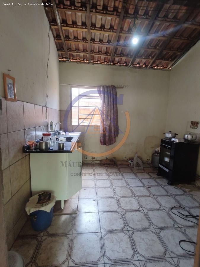 Casa à venda com 3 quartos, 275m² - Foto 14