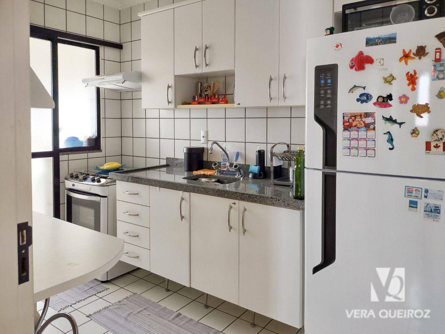 Apartamento à venda com 1 quarto, 50m² - Foto 8