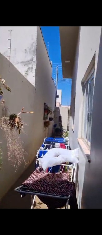 Casa à venda com 3 quartos, 200m² - Foto 8