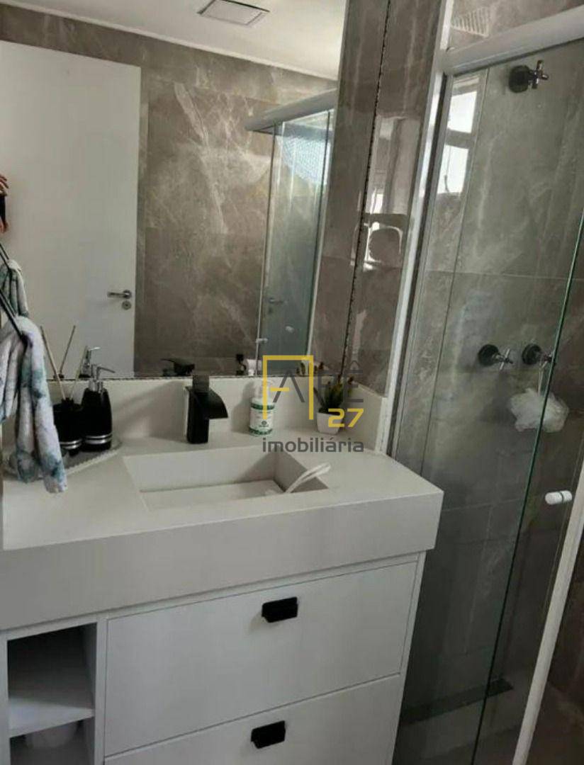 Apartamento para alugar com 2 quartos, 86m² - Foto 17