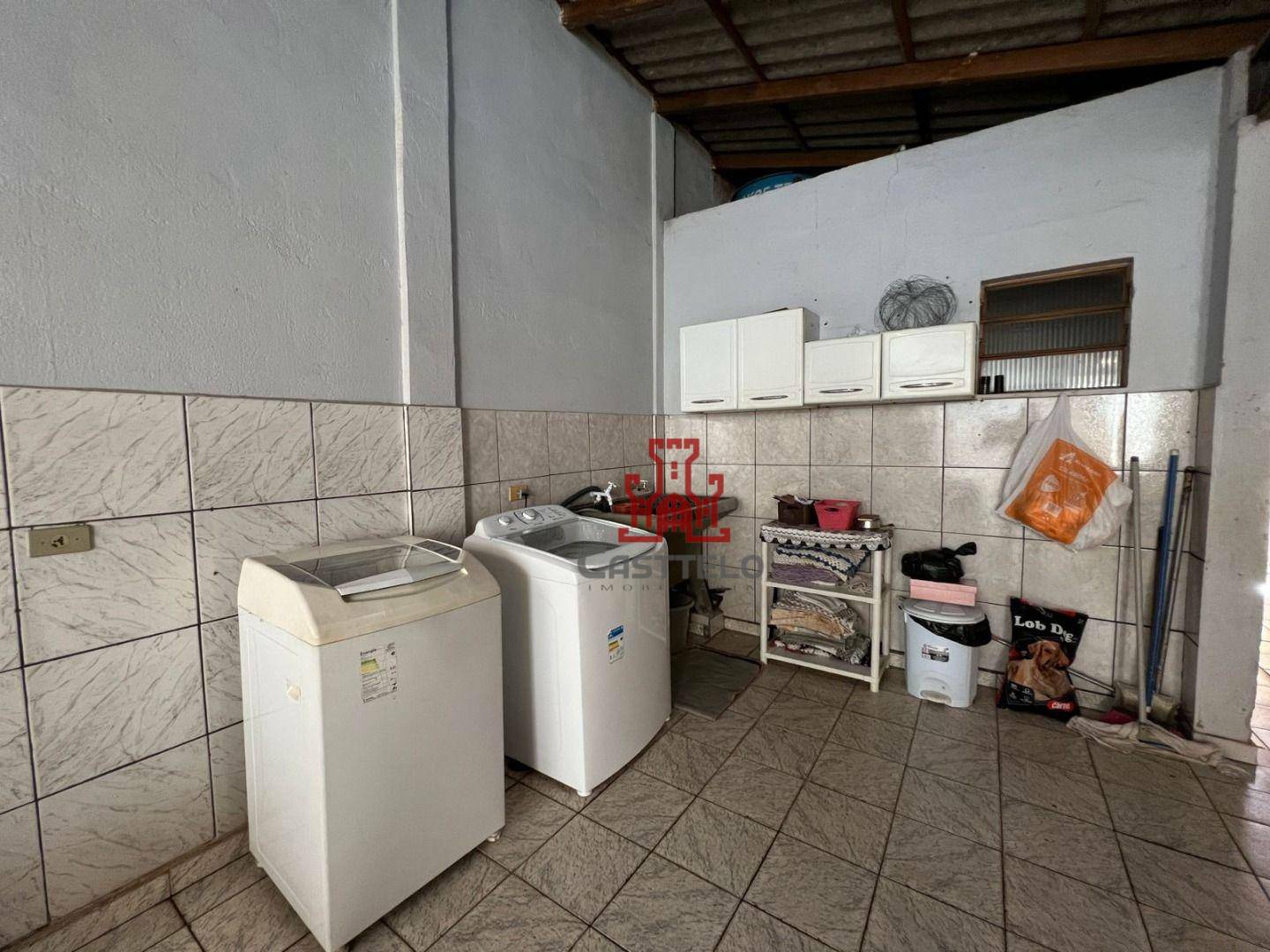 Casa à venda com 3 quartos, 155m² - Foto 17