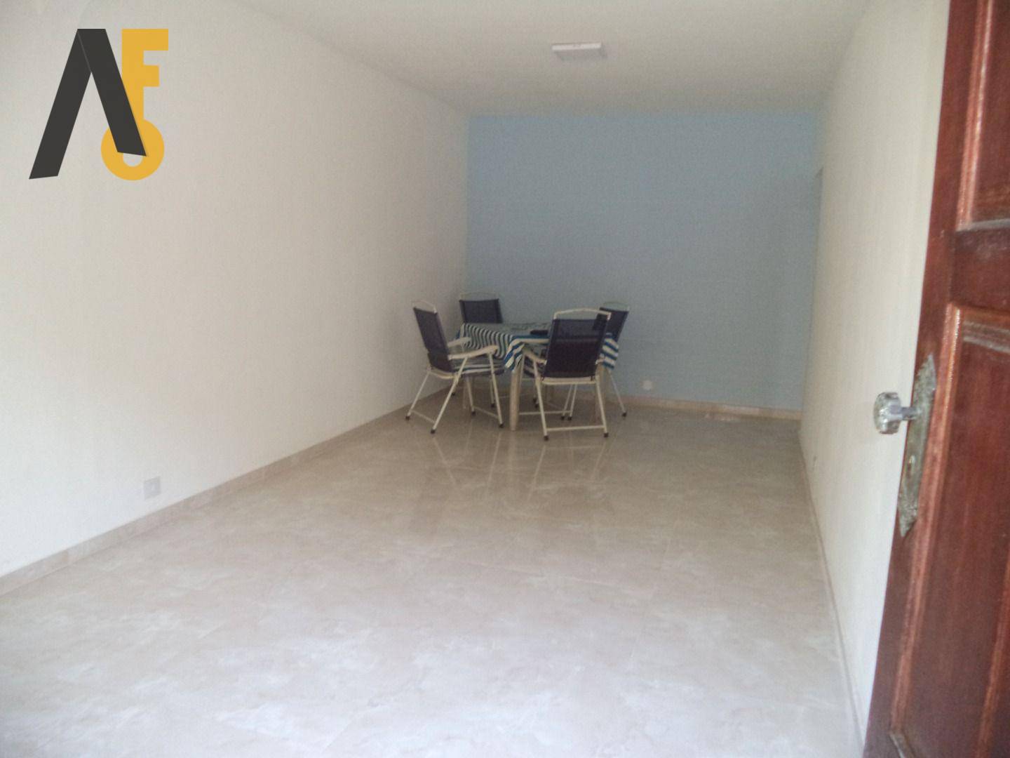 Casa de Condomínio à venda com 2 quartos, 80m² - Foto 3