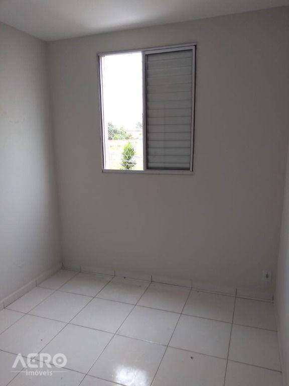 Apartamento para alugar com 2 quartos, 48m² - Foto 12