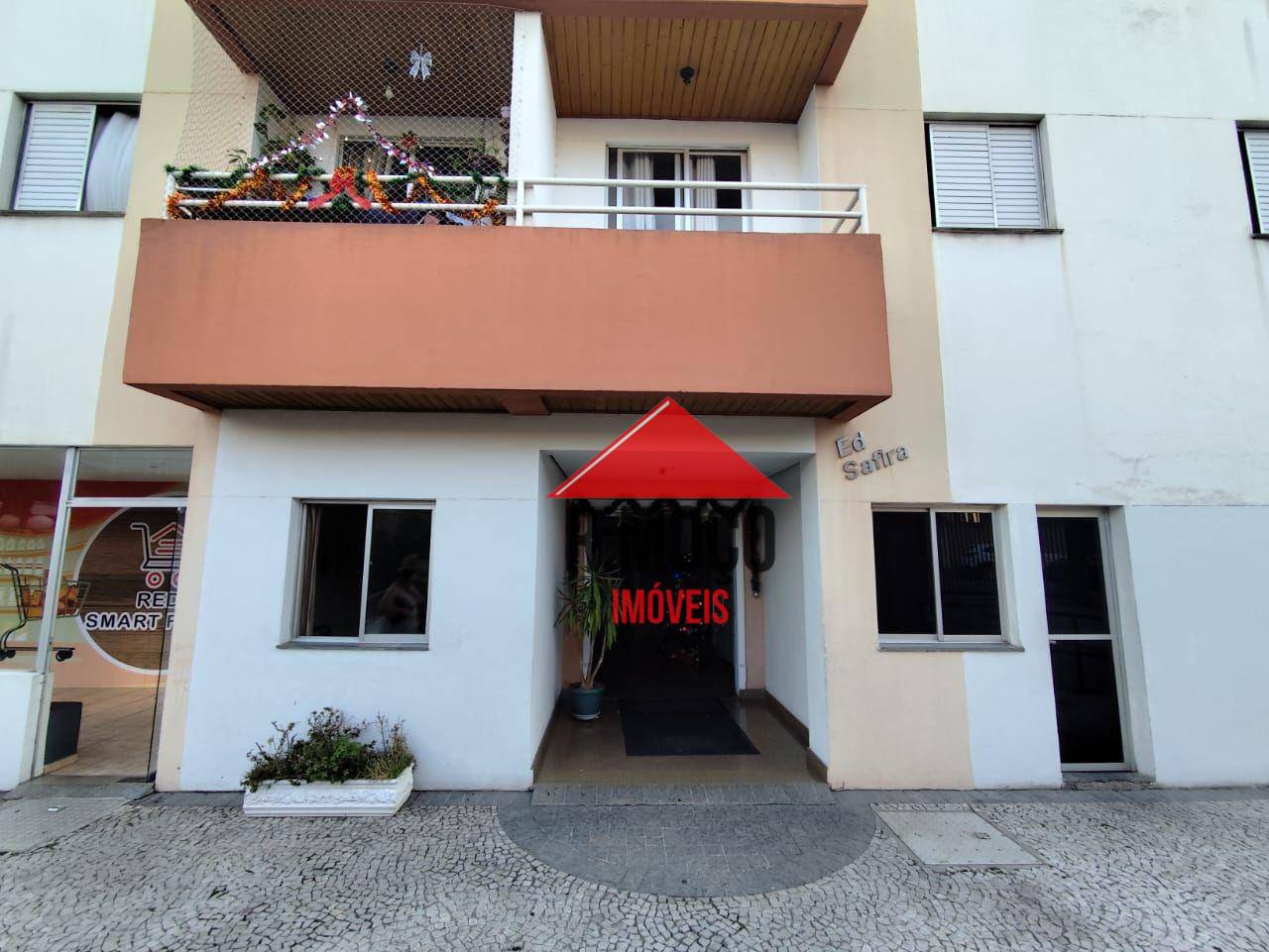 Apartamento à venda com 3 quartos, 68m² - Foto 2