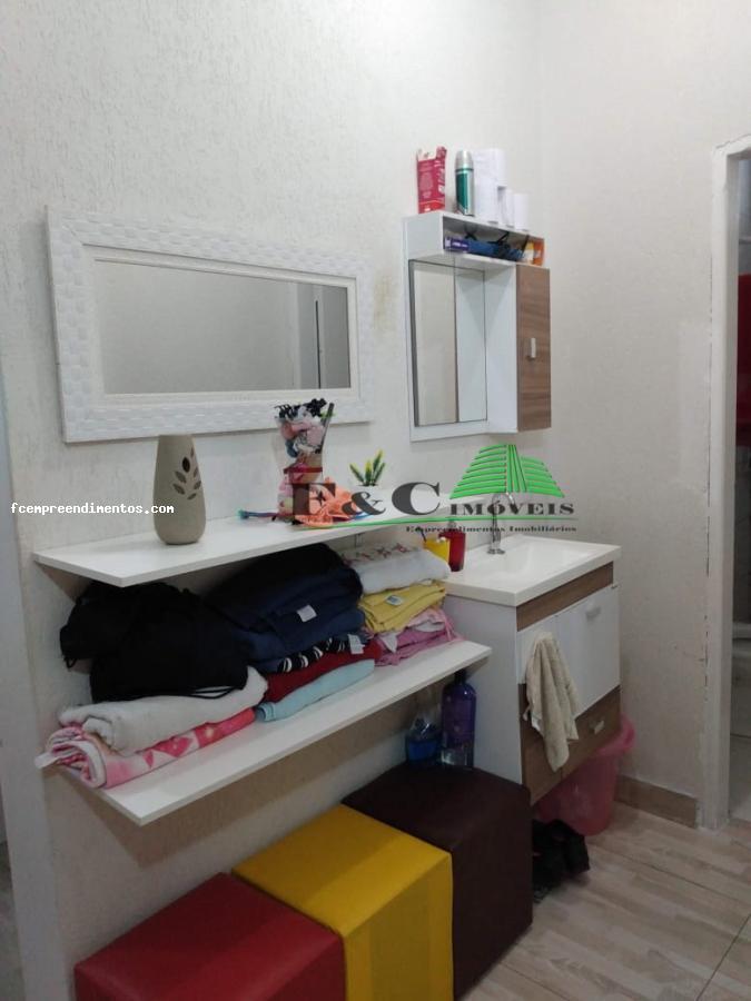 Casa à venda com 3 quartos, 140m² - Foto 3