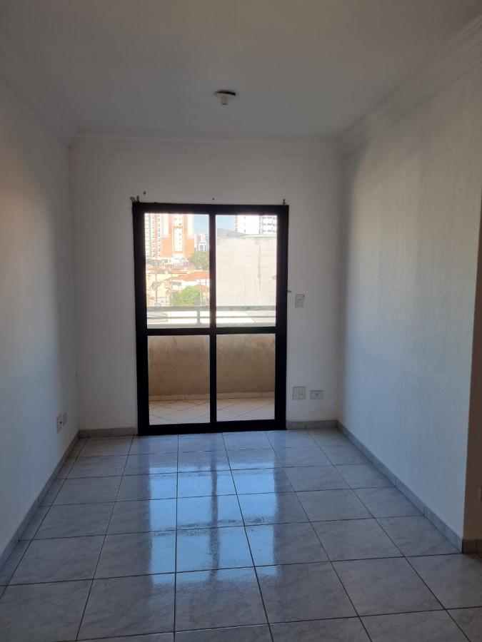 Apartamento para alugar com 3 quartos, 68m² - Foto 3