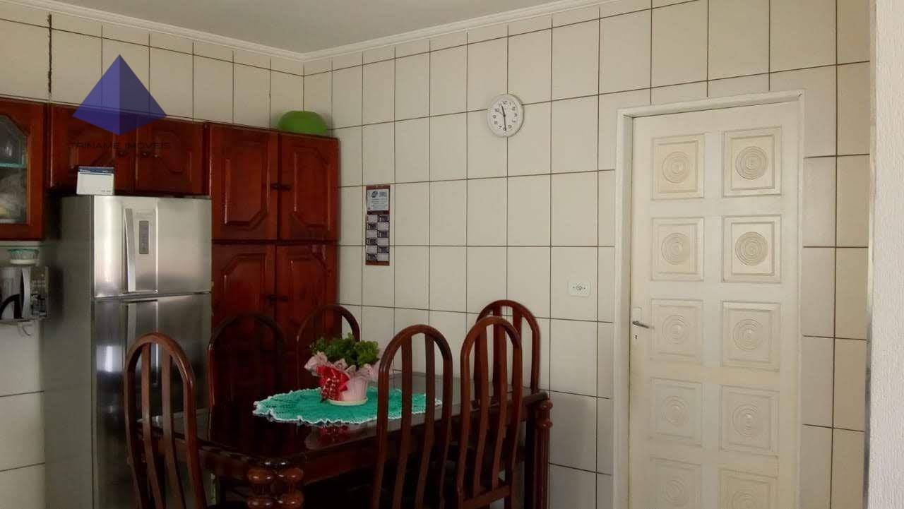 Sobrado à venda com 3 quartos, 140m² - Foto 2