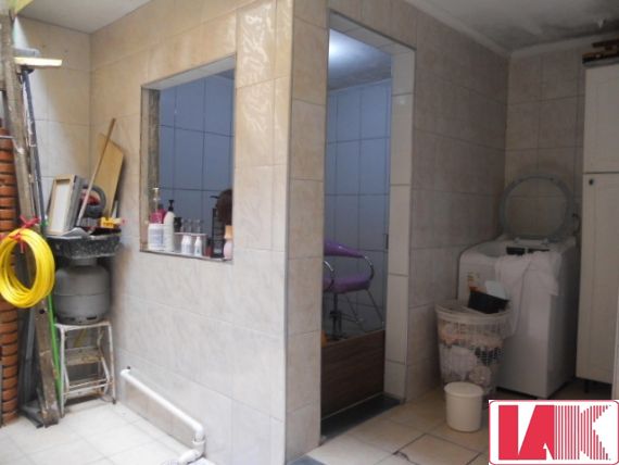 Sobrado à venda com 3 quartos, 100m² - Foto 4