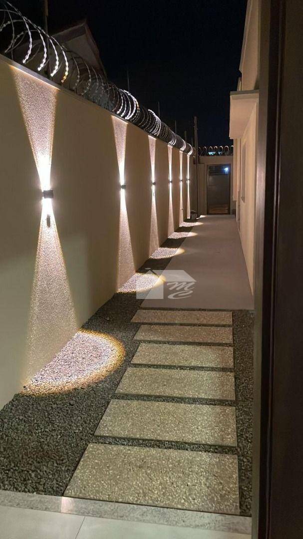 Casa à venda com 4 quartos, 250m² - Foto 8