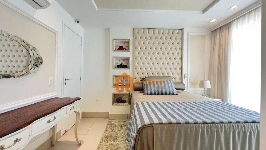 Apartamento à venda com 4 quartos, 232m² - Foto 27