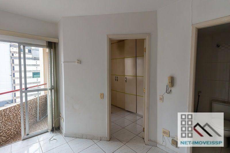 Apartamento à venda com 1 quarto, 25m² - Foto 2