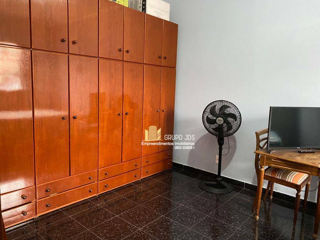 Casa à venda com 3 quartos, 130m² - Foto 12