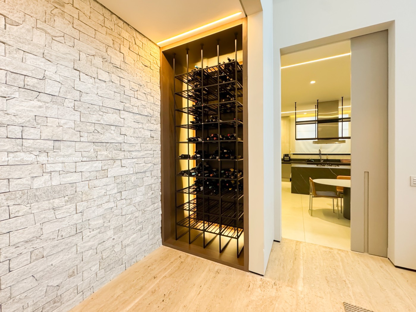 Casa de Condomínio à venda com 5 quartos, 1012m² - Foto 4
