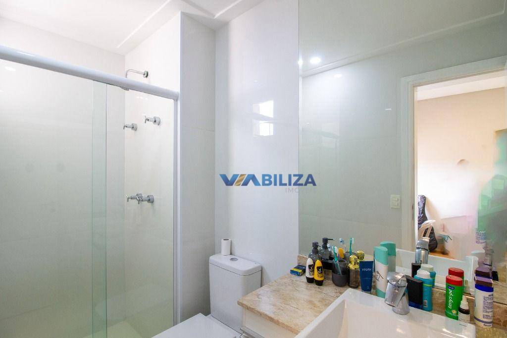 Apartamento à venda com 3 quartos, 202m² - Foto 8