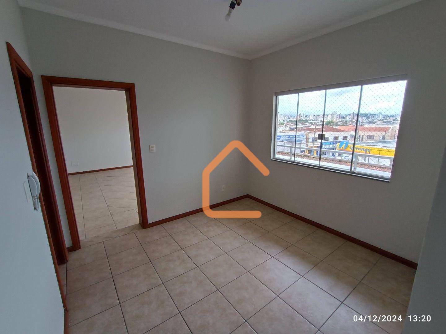 Apartamento à venda com 3 quartos, 150m² - Foto 14