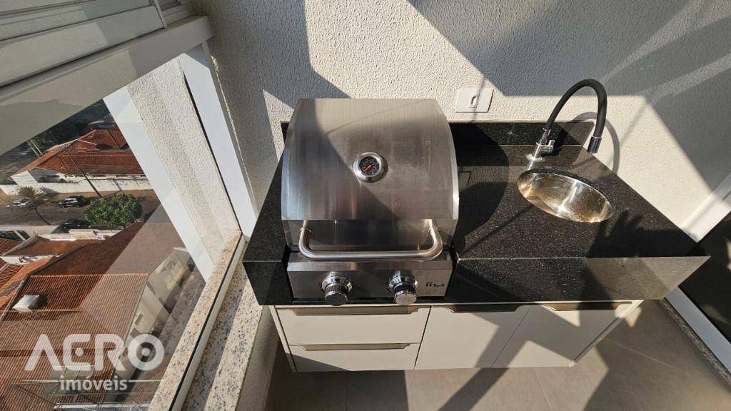 Apartamento para alugar com 3 quartos, 103m² - Foto 7