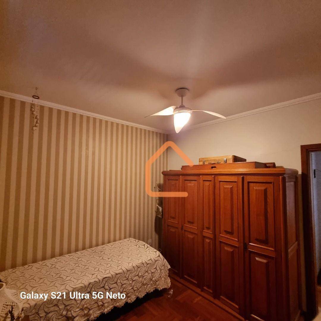 Apartamento à venda com 3 quartos, 167m² - Foto 18