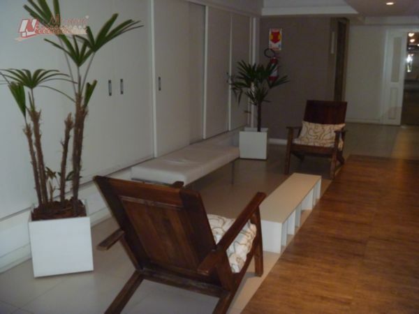 Apartamento à venda com 2 quartos, 104m² - Foto 4