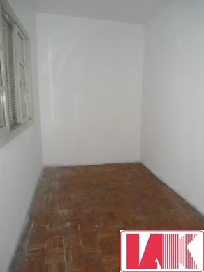 Casa para alugar com 3 quartos, 60m² - Foto 8