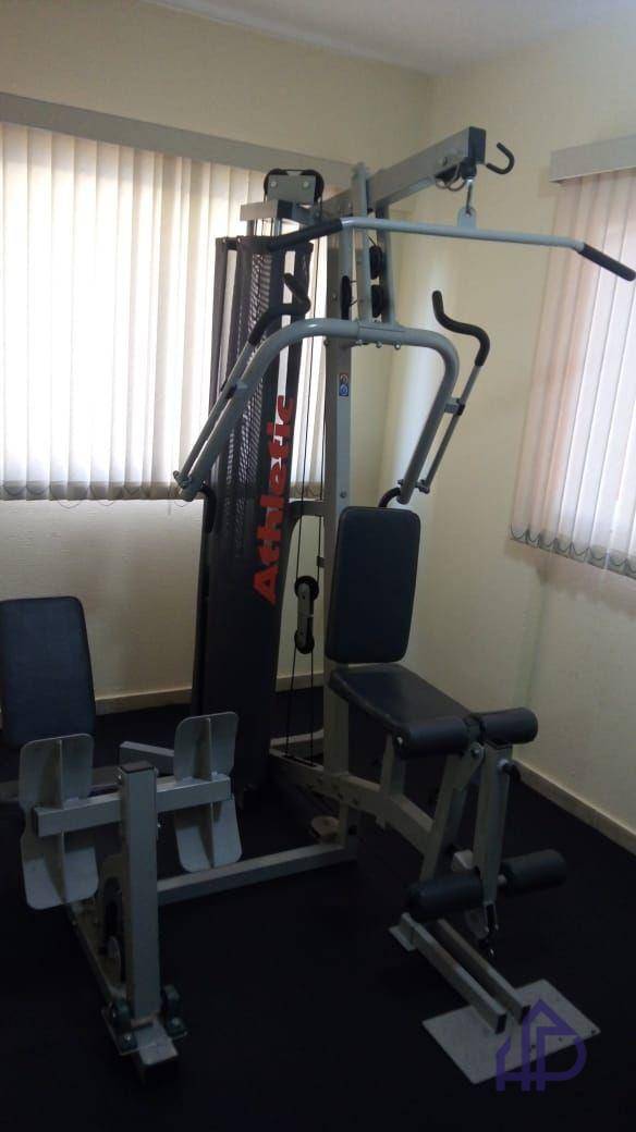 Apartamento para alugar com 3 quartos, 70m² - Foto 18
