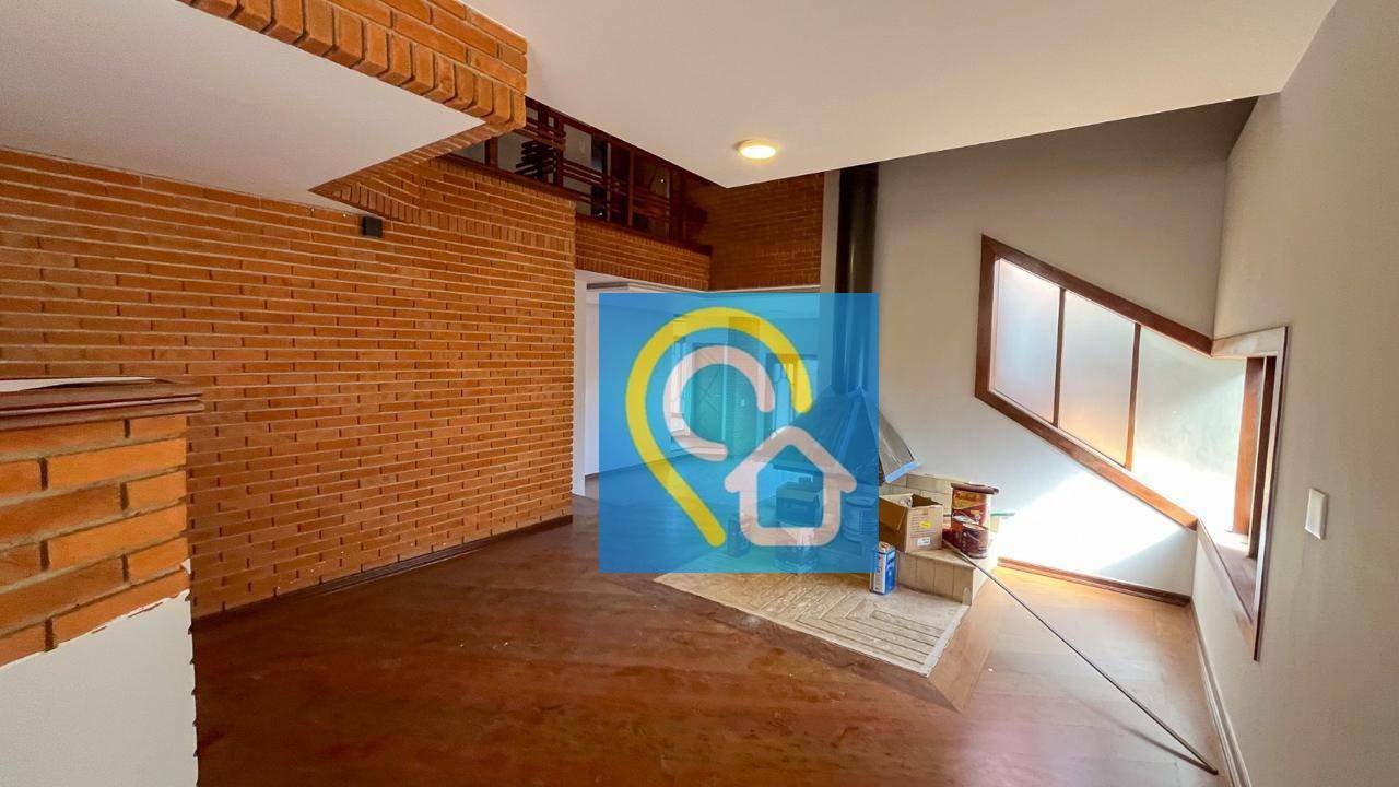 Casa de Condomínio para alugar com 4 quartos, 600m² - Foto 3