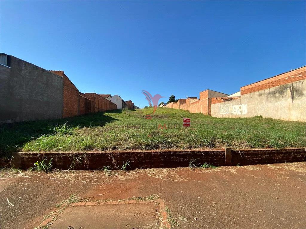 Terreno à venda, 2061m² - Foto 1