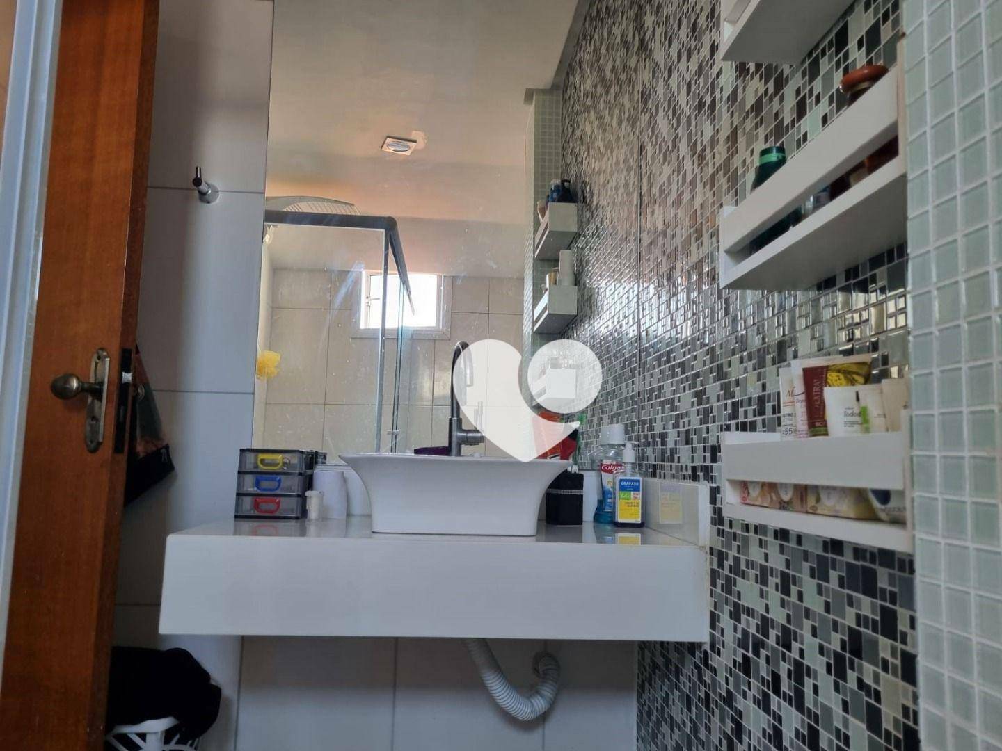 Apartamento à venda com 2 quartos, 80m² - Foto 14