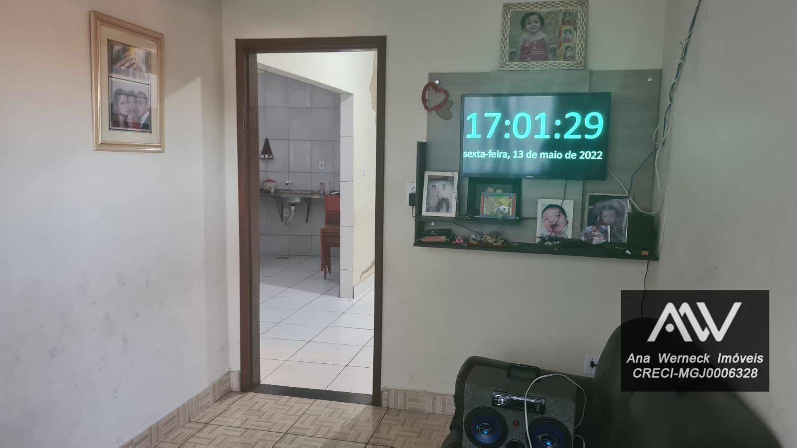 Sobrado à venda com 3 quartos, 200m² - Foto 2