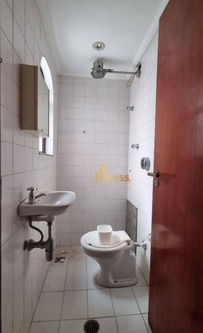 Apartamento à venda com 3 quartos, 142m² - Foto 23