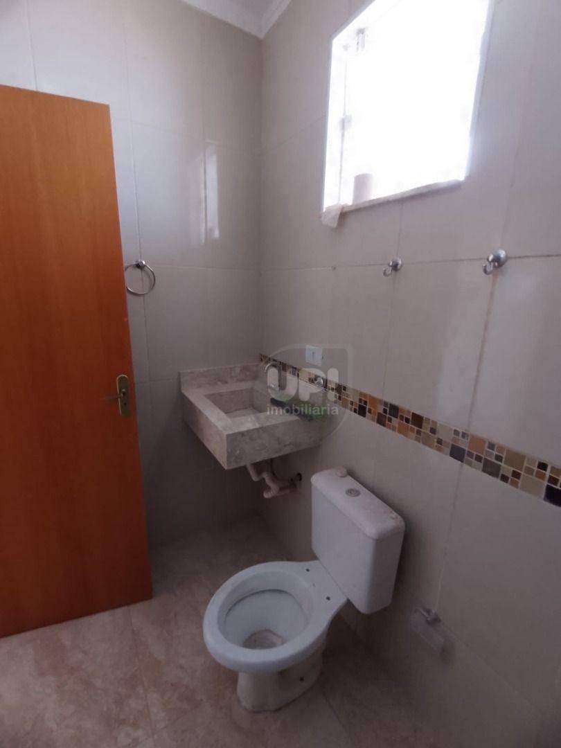 Casa à venda com 2 quartos, 60m² - Foto 14