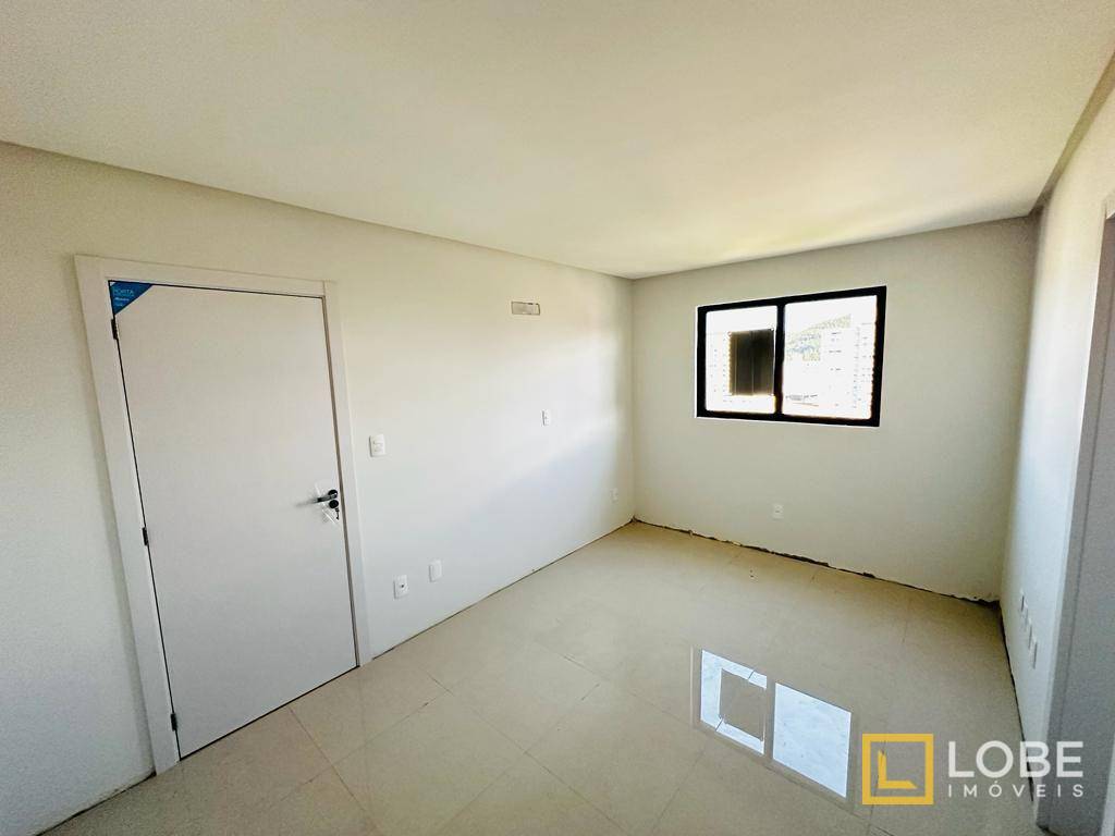 Apartamento à venda com 2 quartos, 73m² - Foto 10