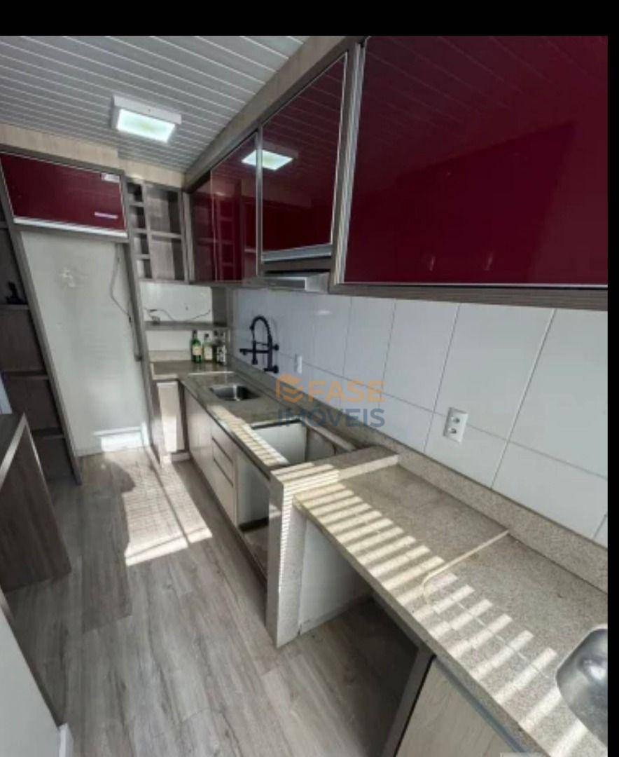 Apartamento à venda com 3 quartos, 65m² - Foto 4