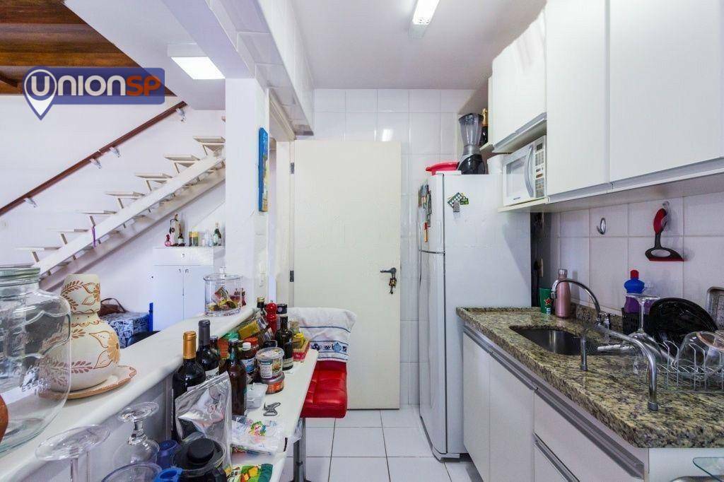 Apartamento à venda com 2 quartos, 64m² - Foto 14