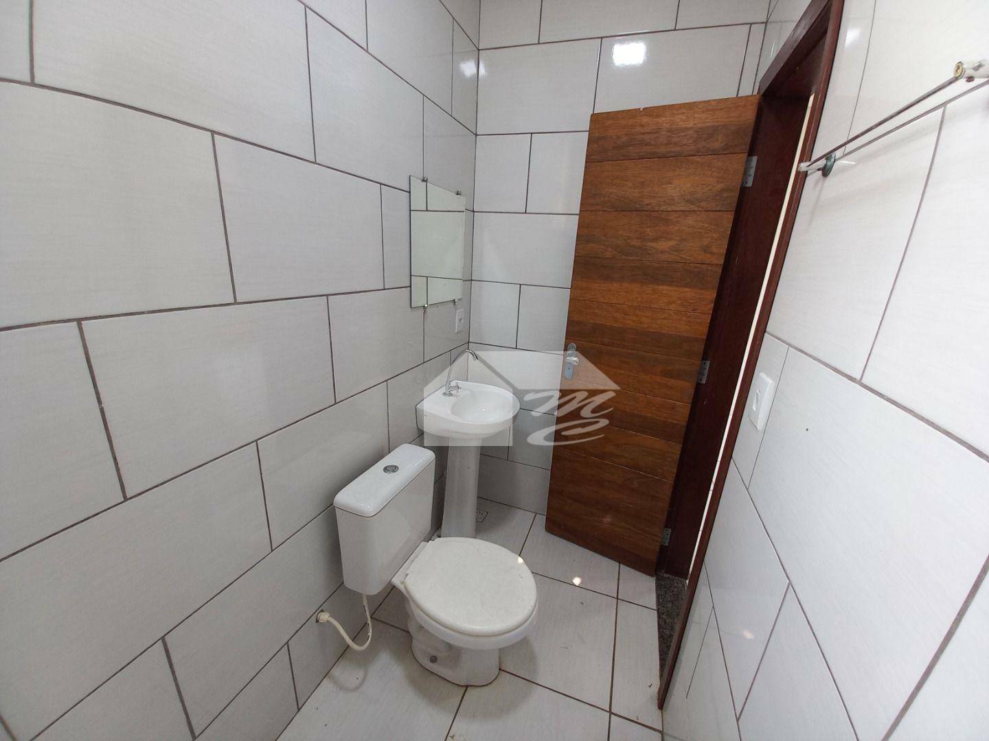 Casa para alugar com 2 quartos, 52m² - Foto 9