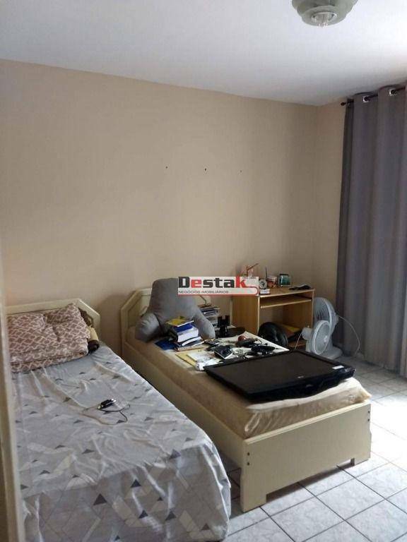 Sobrado à venda com 2 quartos, 178m² - Foto 11