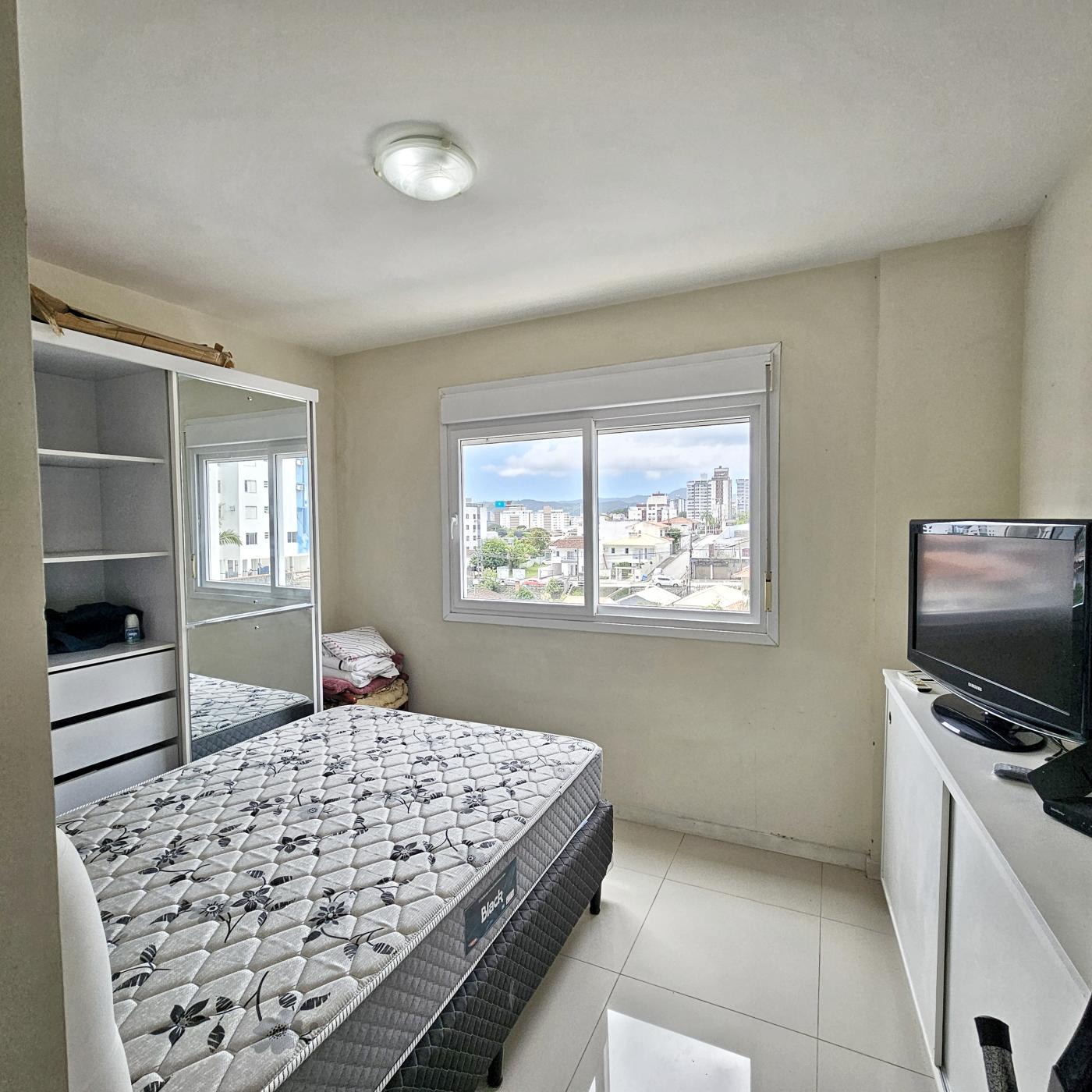 Apartamento à venda com 2 quartos, 83m² - Foto 14