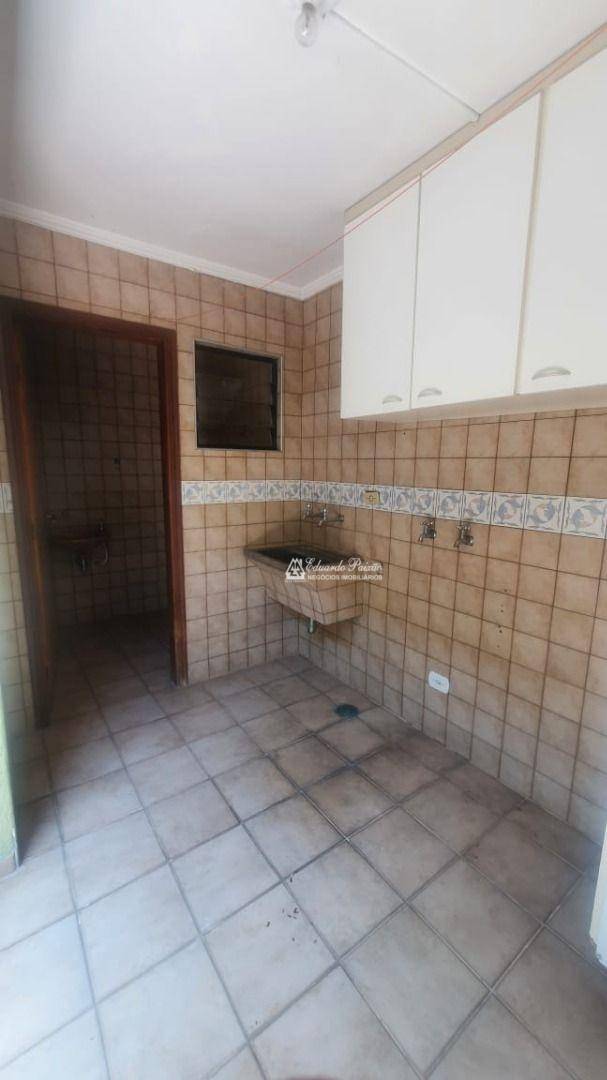 Casa à venda e aluguel com 2 quartos, 185m² - Foto 22