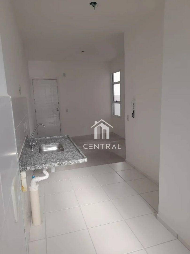 Apartamento à venda com 2 quartos, 45m² - Foto 11