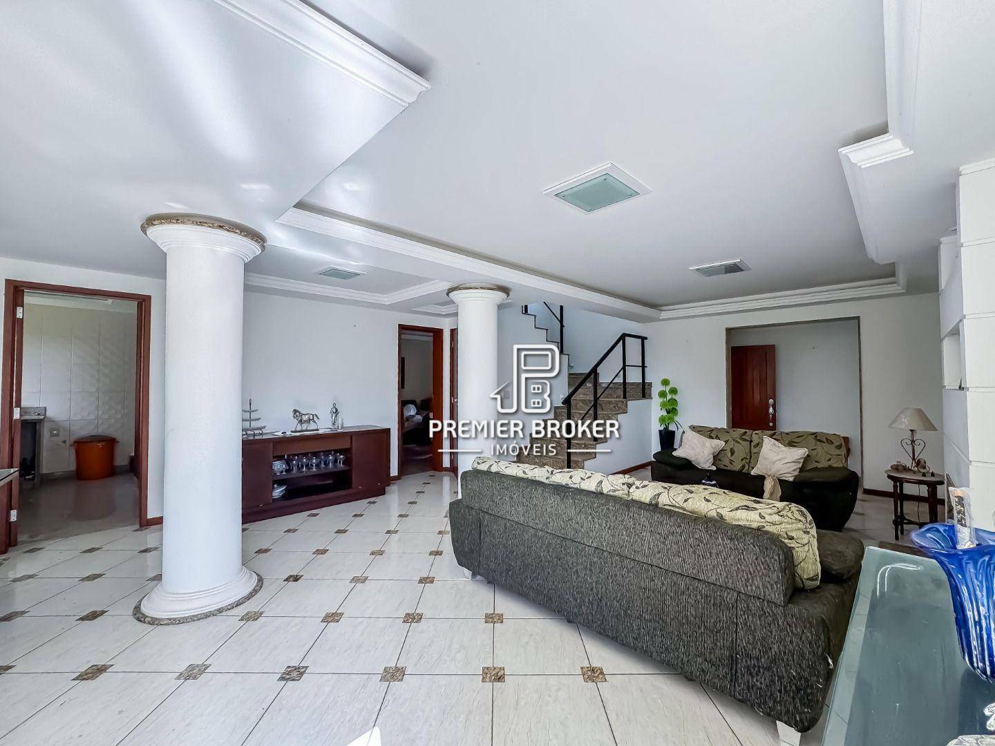 Casa de Condomínio à venda com 5 quartos, 213m² - Foto 8