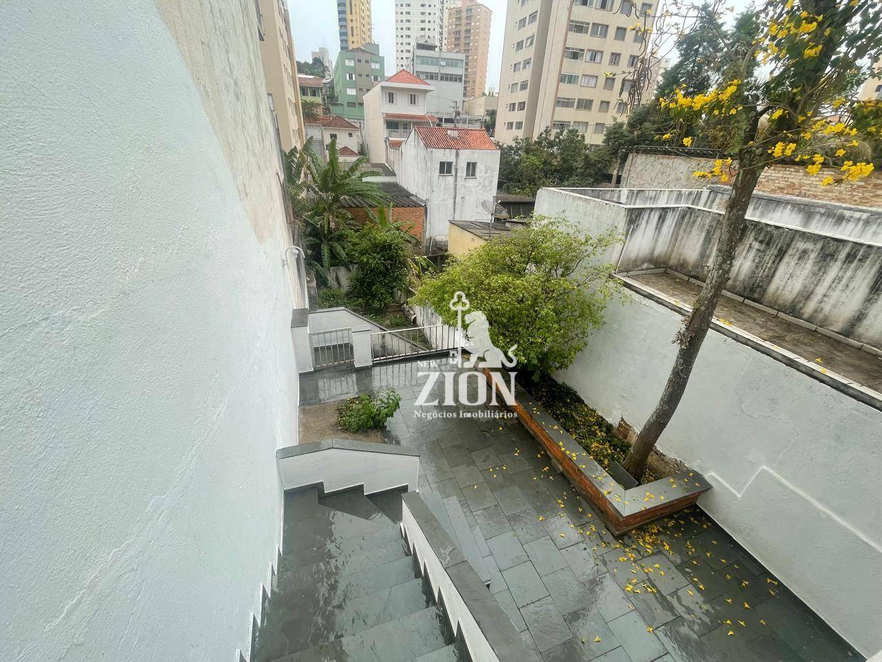 Sobrado à venda com 3 quartos, 220m² - Foto 27