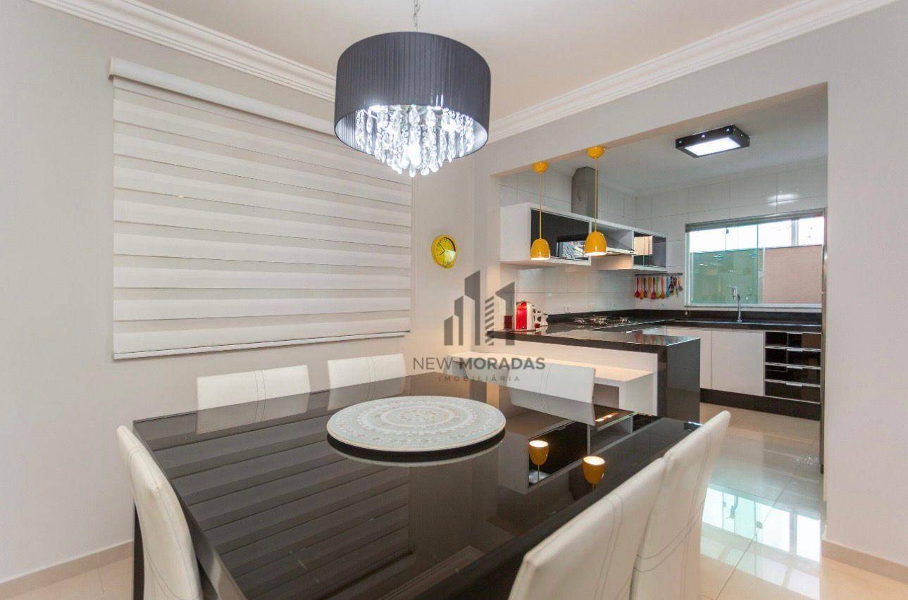 Sobrado, 5 quartos, 157 m² - Foto 1