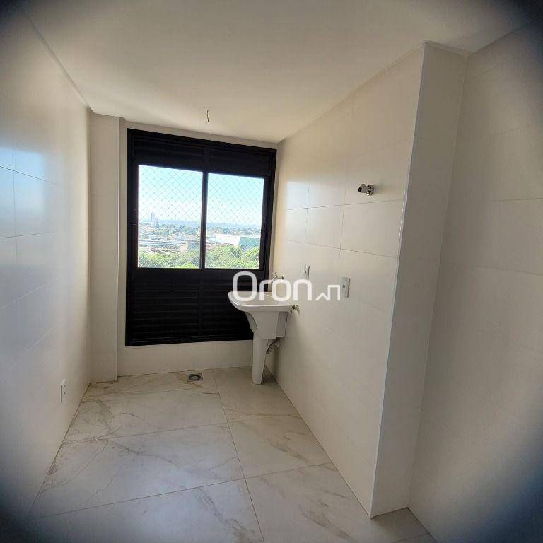 Apartamento à venda com 4 quartos, 235m² - Foto 11