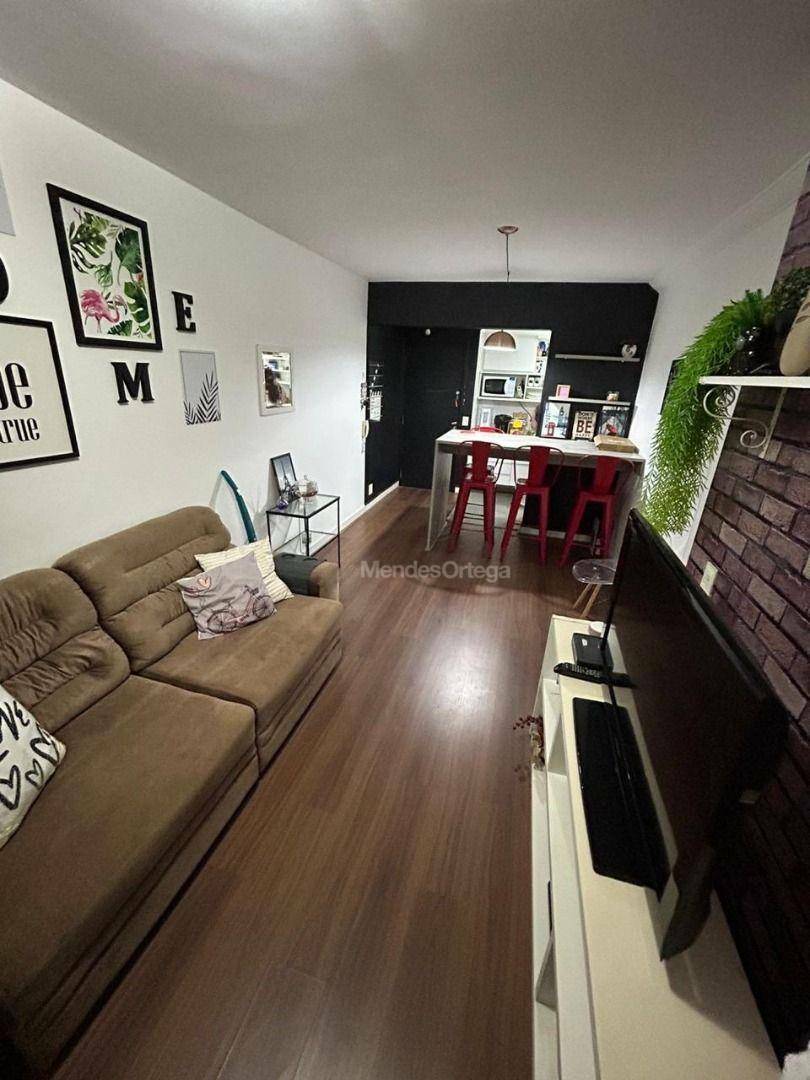 Apartamento à venda com 2 quartos, 52m² - Foto 3