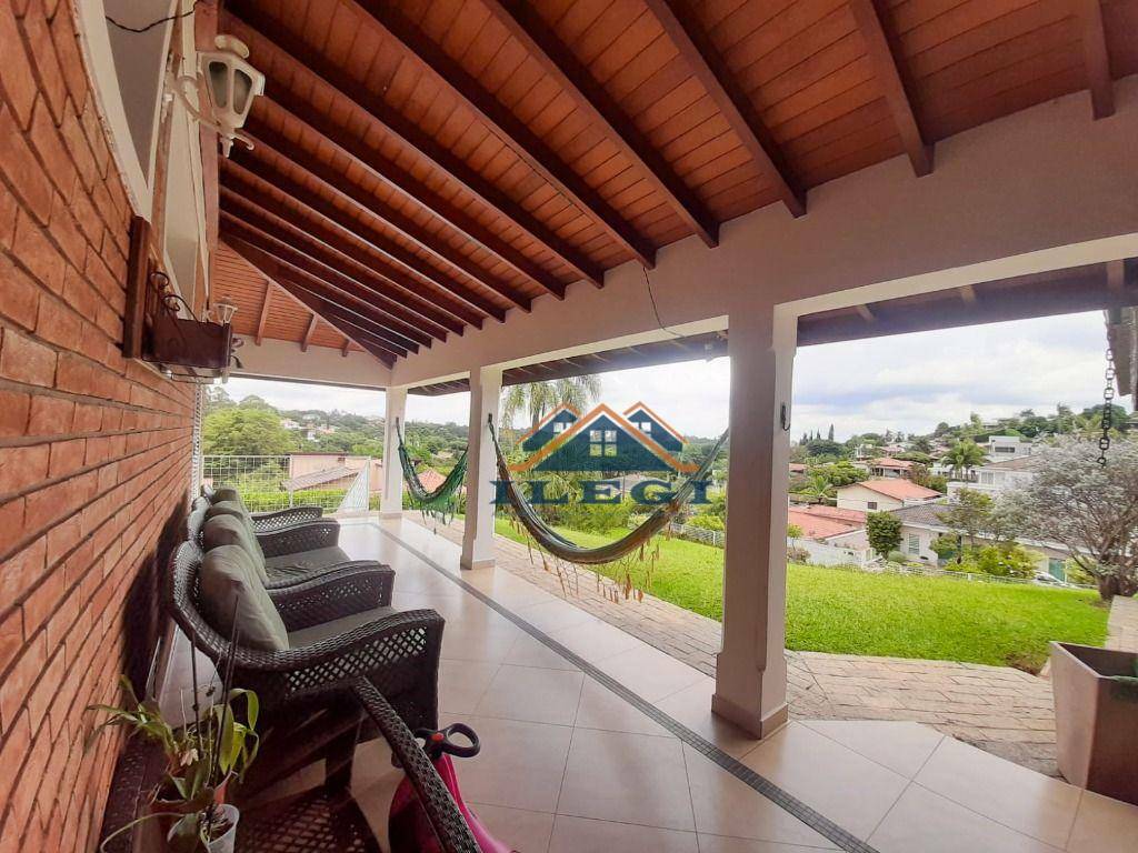 Casa de Condomínio à venda com 4 quartos, 446m² - Foto 32