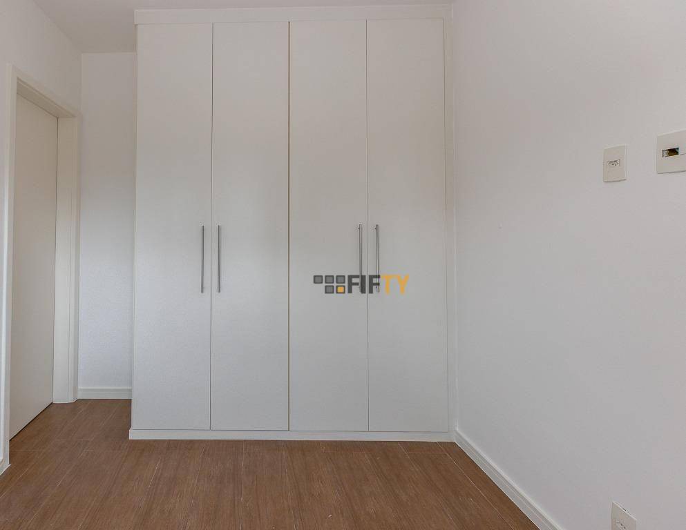 Apartamento à venda com 3 quartos, 105m² - Foto 18